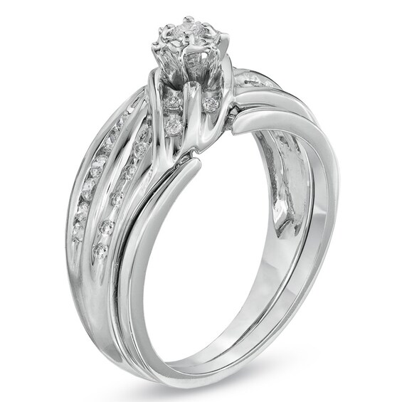 Previously Owned - 1/5 CT. T.w. Diamond Bridal Set in 10K White Gold