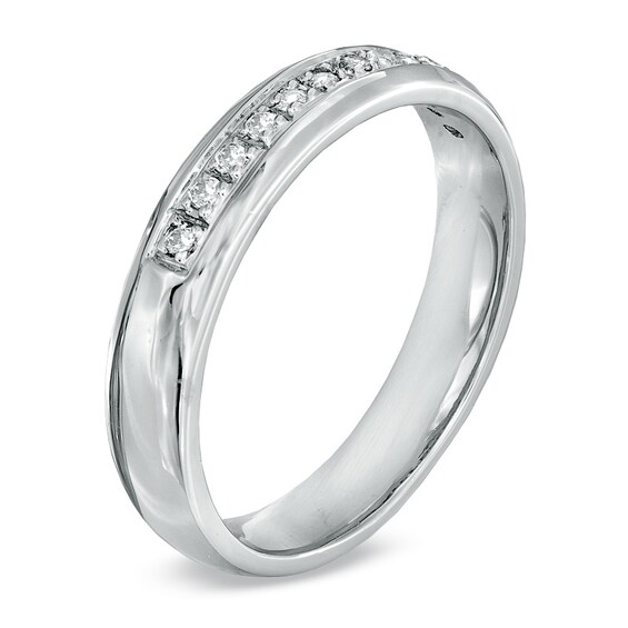 Previously Owned - 1/6 CT. T.w. Diamond Wedding Band in 10K White Gold