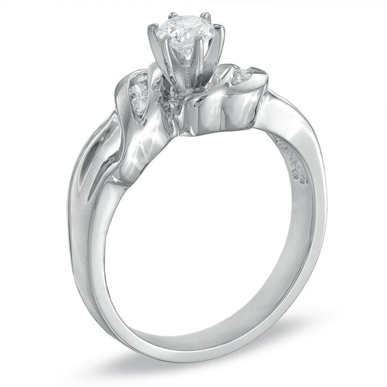Previously Owned - 1/3 CT. T.w. Diamond Bridal Set in 10K White Gold