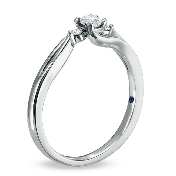 Previously Owned - Cherished Promise Collectionâ¢ 1/5 CT. T.w. Diamond Three Stone Promise Ring in 10K White Gold