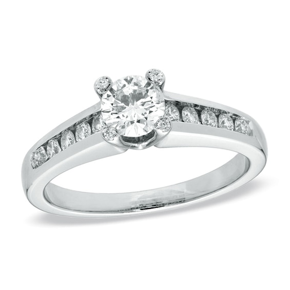 Previously Owned - 3/4 CT. T.W. Diamond Engagement Ring in 14K White Gold Previously Owned - 3/4 CT. T.W. Diamond Engagement Ring in 14K White Gold