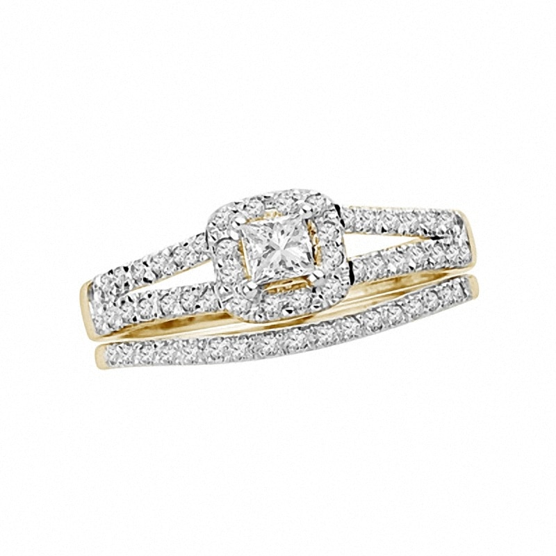 Main Image 1 of Previously Owned - 1/2 CT. T.W. Princess-Cut Diamond Bridal Set in 14K Gold