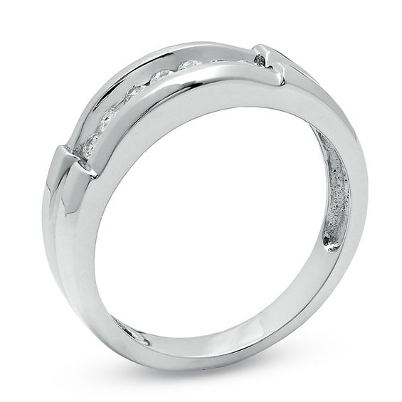 Previously Owned - 1/4 CT. T.w. Diamond Wedding Band in 14K White Gold