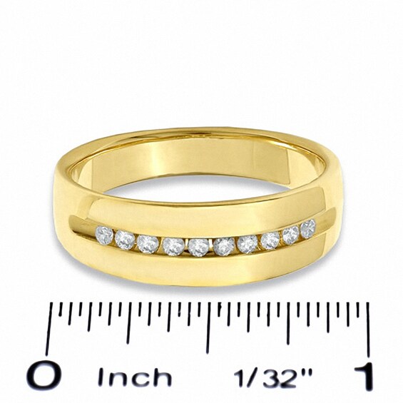 Previously Owned - 1/4 CT. T.w. Diamond Wedding Band in 14K Gold