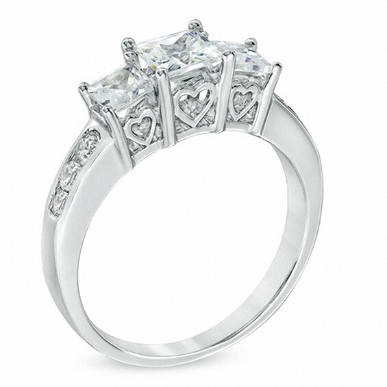 Previously Owned - 1-1/2 CT. T.w. Princess-Cut Diamond Past Present FutureÂ® Ring in 14K White Gold