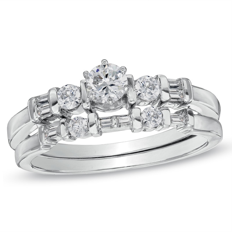 Main Image 1 of Previously Owned - 1/2 CT. T.W. Diamond Bridal Set in 10K White Gold