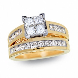 Previously Owned - 1-1/2 CT. T.W. Quad Princess-Cut Diamond Bridal Set in 14K Gold