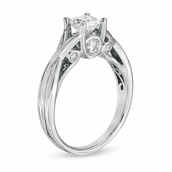 Previously Owned - 1 CT. T.w. Princess-Cut Diamond Solitaire Engagement Ring in 14K White Gold