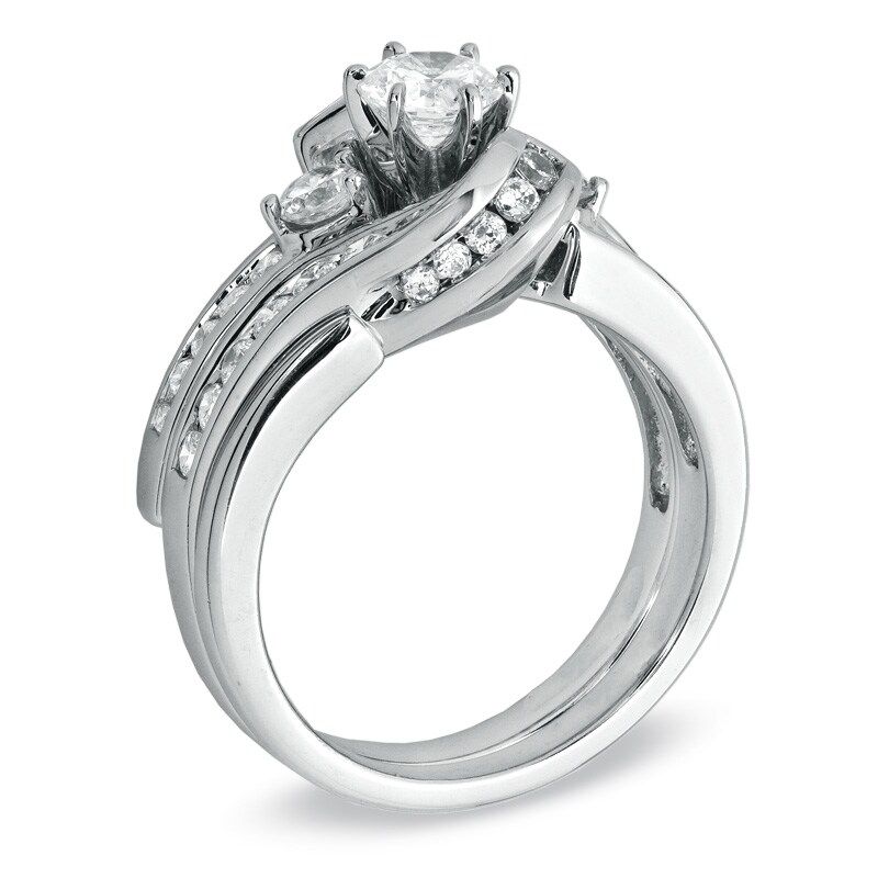 Main Image 2 of Previously Owned - 1-1/2 CT. T.W. Diamond Three Stone Bridal Set in 14K White Gold
