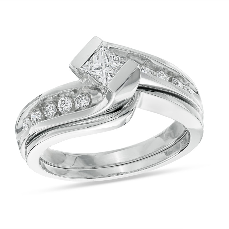 Main Image 1 of Previously Owned - 1/2 CT. T.W. Princess-Cut Diamond Bypass Bridal Set in 14K White Gold
