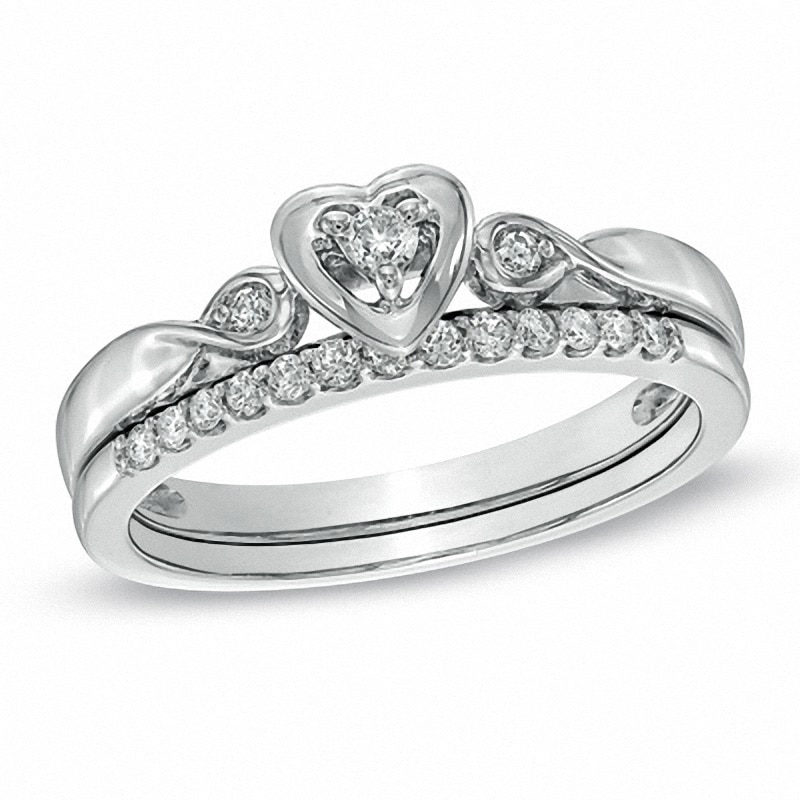 Main Image 1 of Previously Owned - 1/5 CT. T.W. Diamond Heart-Shaped Bridal Set in 10K White Gold