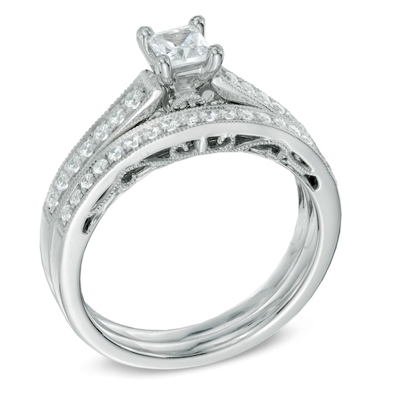 Previously Owned - 5/8 CT. T.w. Princess-Cut Diamond Bridal Set in 14K White Gold