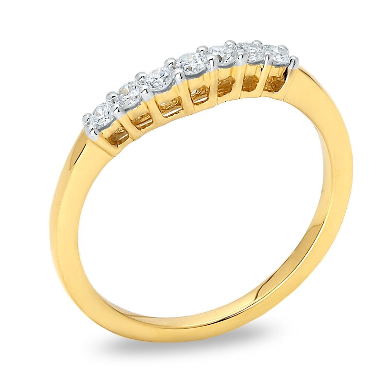 Main Image 2 of Previously Owned - 1/4 CT. T.W. Diamond Band in 14K Gold