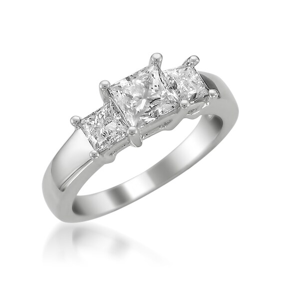 Previously Owned - 2 CT. T.w. Princess-Cut Diamond Three Stone Ring in 14K White Gold