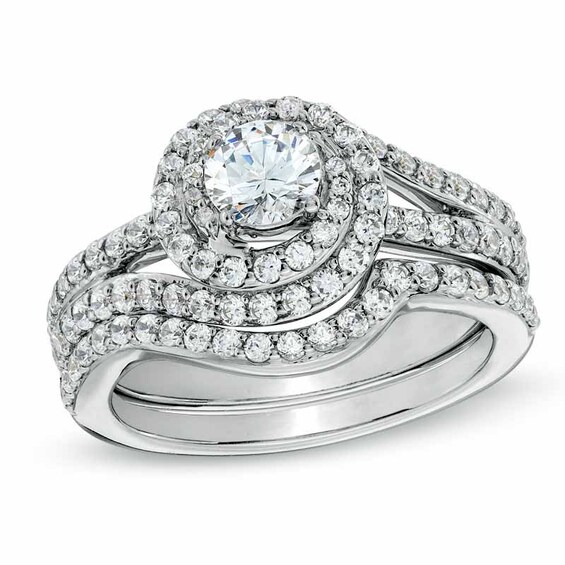 Previously Owned - Celebration LuxÂ® 1-1/2 CT. T.w. Diamond Bridal Set in 18K White Gold (I/Si2)
