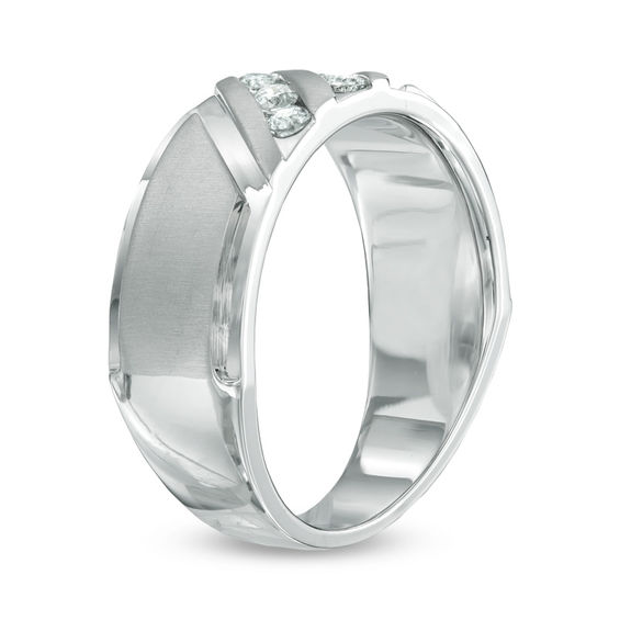 Previously Owned - Men's 3/8 CT. T.w. Diamond Slant Band in 10K White Gold