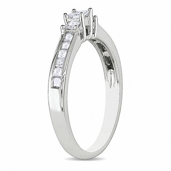Previously Owned - 1/2 CT. T.w. Princess-Cut Diamond Three Stone Engagement Ring in 10K White Gold