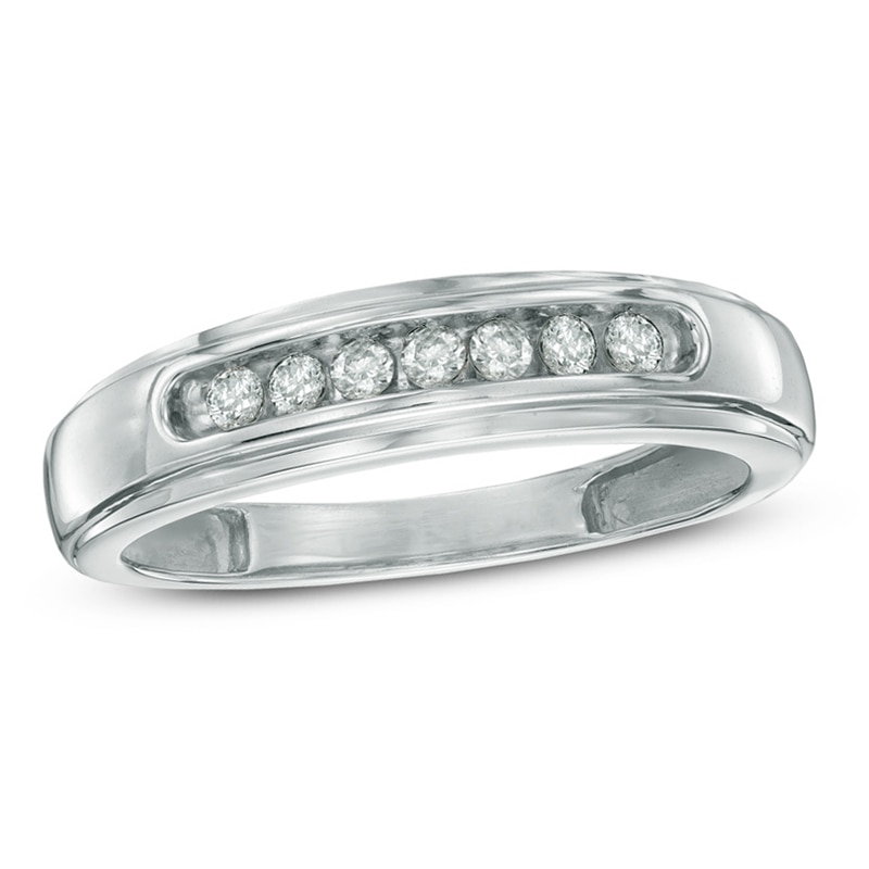Previously Owned - Men's 1/4 CT. T.W. Diamond Comfort Fit Anniversary Band in 10K White Gold