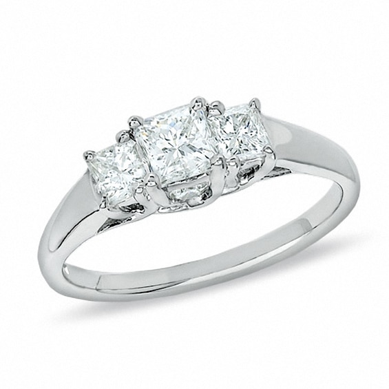 Previously Owned - 1 CT. T.w. Princess-Cut Diamond Three Stone Ring in Platinum