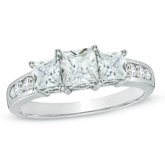 Previously Owned - 1-1/2 CT. T.w. Princess Cut Diamond Past Present FutureÂ® Ring in 14K White Gold