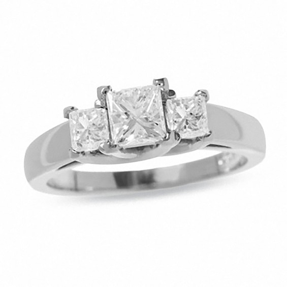 Previously Owned - 1 CT. T.w. Princess-Cut Diamond Three Stone Ring in 14K White Gold