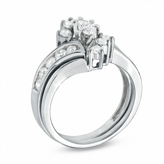 Previously Owned - 1 CT. T.w. Marquise Diamond Bridal Set in 14K White Gold
