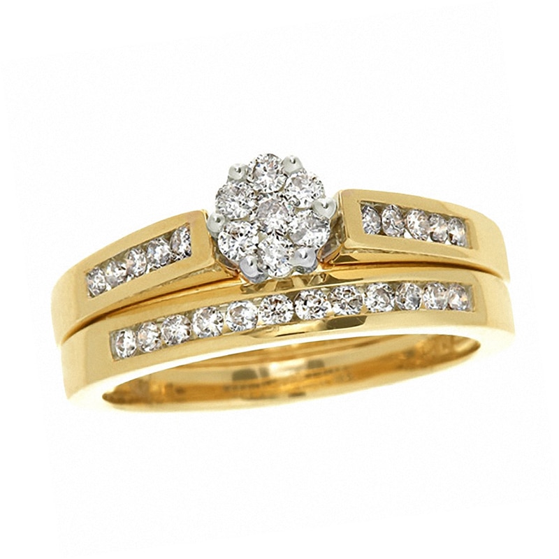 Main Image 1 of Previously Owned - 1 CT. T.W. Diamond Flower Bridal Set in 10K Gold