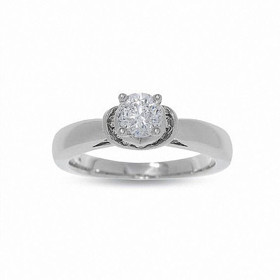 Previously Owned - 3/4 CT. T.w. Diamond Solitaire Engagement Ring in 14K White Gold