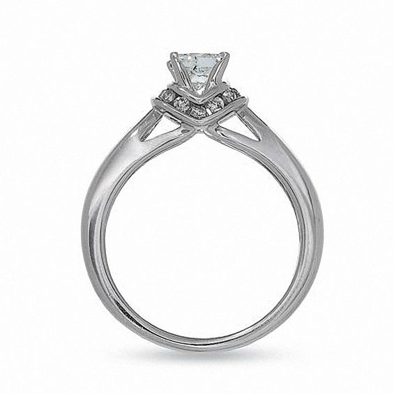 Previously Owned - 3/4 CT. T.w. Diamond Solitaire Engagement Ring in 14K White Gold
