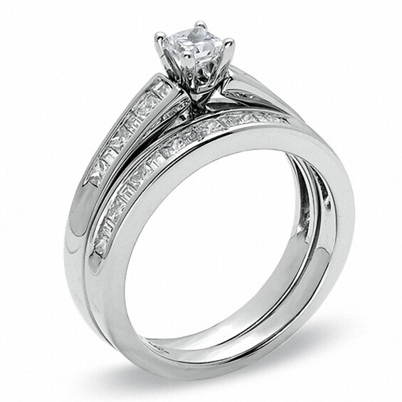 Previously Owned - 1 CT. T.w. Princess-Cut Diamond Bridal Set in 14K White Gold
