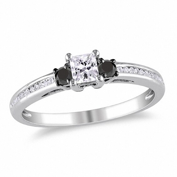 Previously Owned - 1/2 CT. T.w. Enhanced Black and White Princess-Cut Diamond Three Stone Ring in 10K White Gold