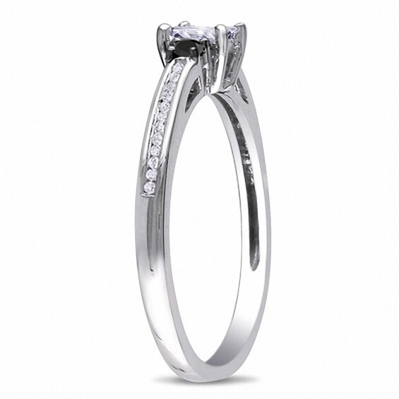 Previously Owned - 1/2 CT. T.w. Enhanced Black and White Princess-Cut Diamond Three Stone Ring in 10K White Gold