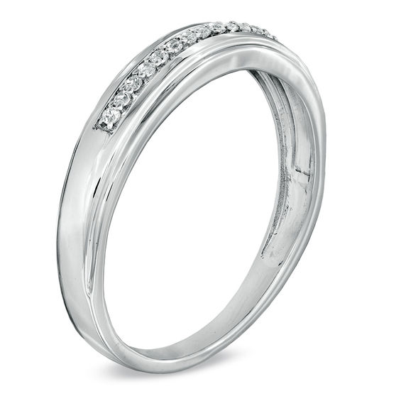 Previously Owned - Men's Diamond Accent Wedding Band in 10K White Gold