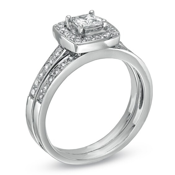 Previously Owned - 3/4 CT. T.w. Princess-Cut Diamond Framed Bridal Set in 14K White Gold