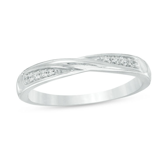 Previously Owned - 1/3 CT. T.w. Diamond Heart Frame Slant Comfort Fit Wedding Ensemble in 10K White Gold