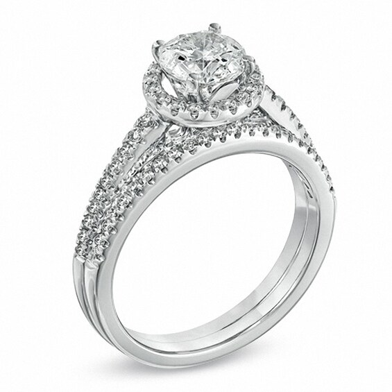 Previously Owned - 1-1/2 CT. T.w. Diamond Bridal Set in 14K White Gold (I/I1)