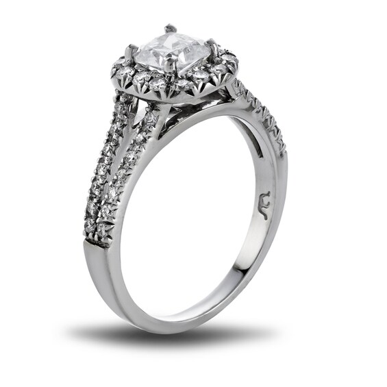 Previously Owned - 7/8 CT. T.w. Cushion-Cut Diamond Split Shank Engagement Ring in Platinum (H/Si2)