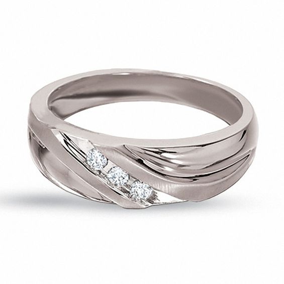 Previously Owned - 1/8 CT. T.w. Diamond Three Stone Wedding Band in 10K White Gold