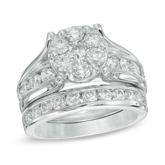 Previously Owned - 2-1/2 CT. T.w. Diamond Cluster Bridal Set in 14K White Gold