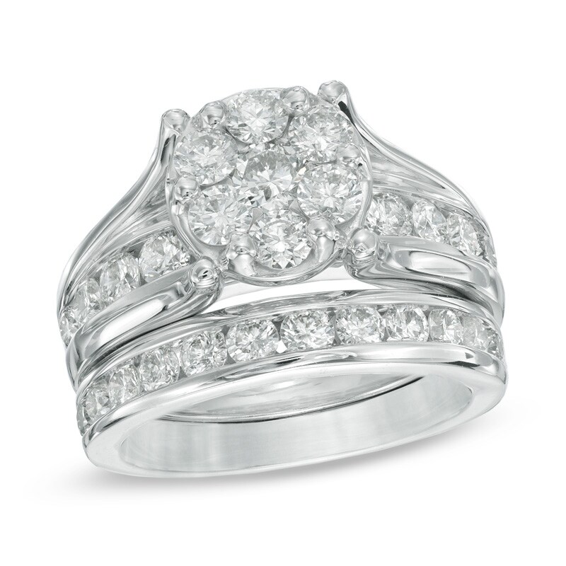 Main Image 1 of Previously Owned - 2-1/2 CT. T.W. Diamond Cluster Bridal Set in 14K White Gold