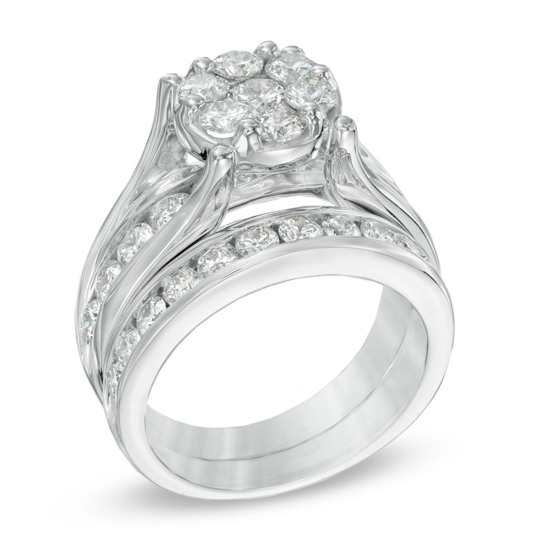 Main Image 2 of Previously Owned - 2-1/2 CT. T.W. Diamond Cluster Bridal Set in 14K White Gold