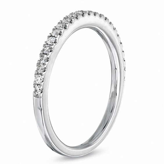 Previously Owned - Vera Wang Love Collection 1/4 CT. T.w. Diamond Anniversary Band in 14K White Gold