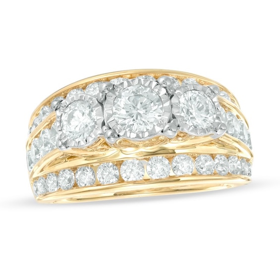 Previously Owned - 3 CT. T.w. Past Present FutureÂ® Diamond Three Stone Ring in 14K Gold