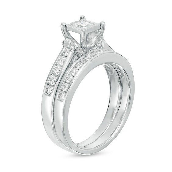 Previously Owned - 1 CT. T.w. Princess-Cut Diamond Bridal Set in 10K White Gold