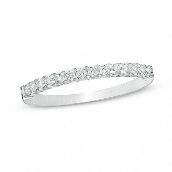 Previously Owned - 1/4 CT. T.w. Diamond Anniversary Band in 18K White Gold (E/I1)