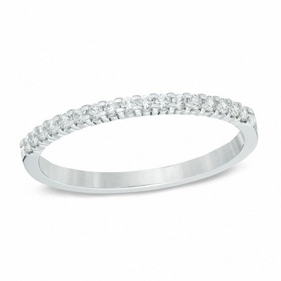 Previously Owned - 1/6 CT. T.w. Diamond Anniversary Band in 14K White Gold