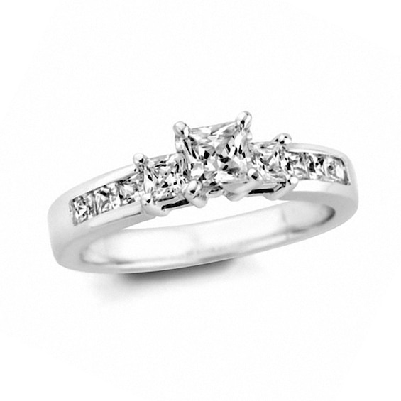 Previously Owned - 1 CT. T.w. Princess-Cut Diamond Three Stone Engagement Ring in 14K White Gold (I/Si2)