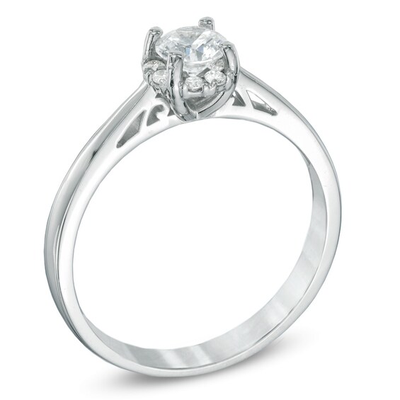 Previously Owned - 1/2 CT. T.w. Diamond Engagement Ring in 14K White Gold (I/I1)