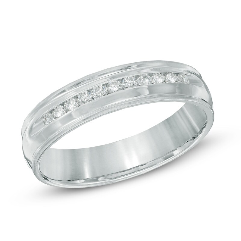 Main Image 1 of Previously Owned - 1/4 CT. T.W. Diamond Comfort Fit Wedding Band in 14K White Gold