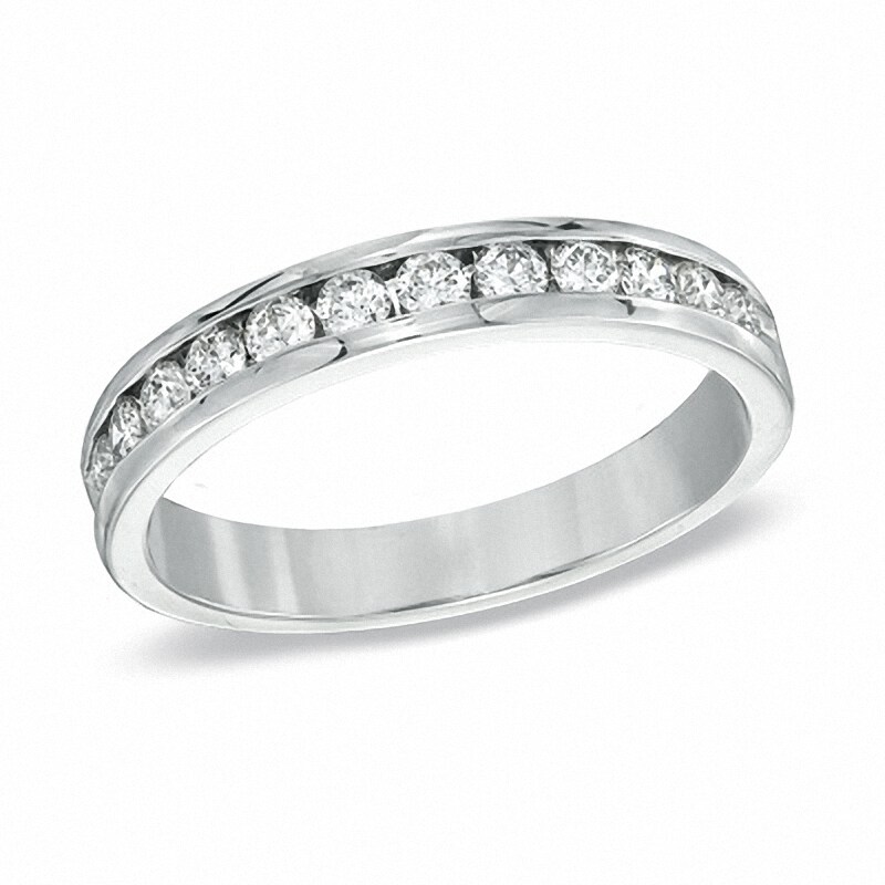Main Image 1 of Previously Owned - 1/2 CT. T.W.  Diamond Anniversary Band in 18K White Gold (E/I1)